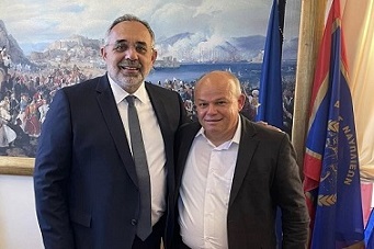 Δωρής_-_Ορφανός.jpg